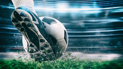 Acrylglasbilder Jugendzimmer Fussballschuh trifft Ball bei Nachtspiel  © alphaspirit