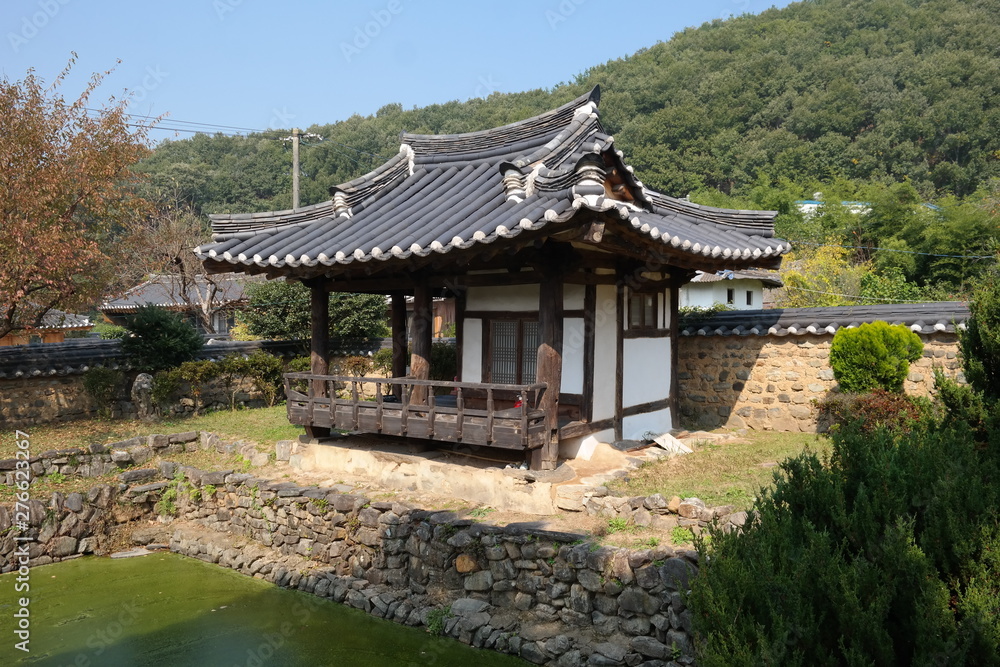 Mugiyeondang old house of South Korea