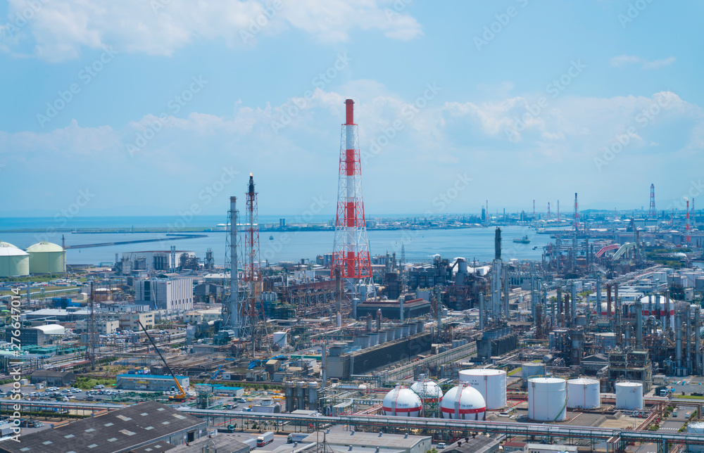 Obraz premium 日本の産業 四日市コンビーナート