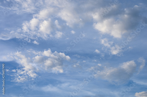 Fototapeta Naklejka Na Ścianę i Meble -  Beautiful clouds in the blue sky at sunset