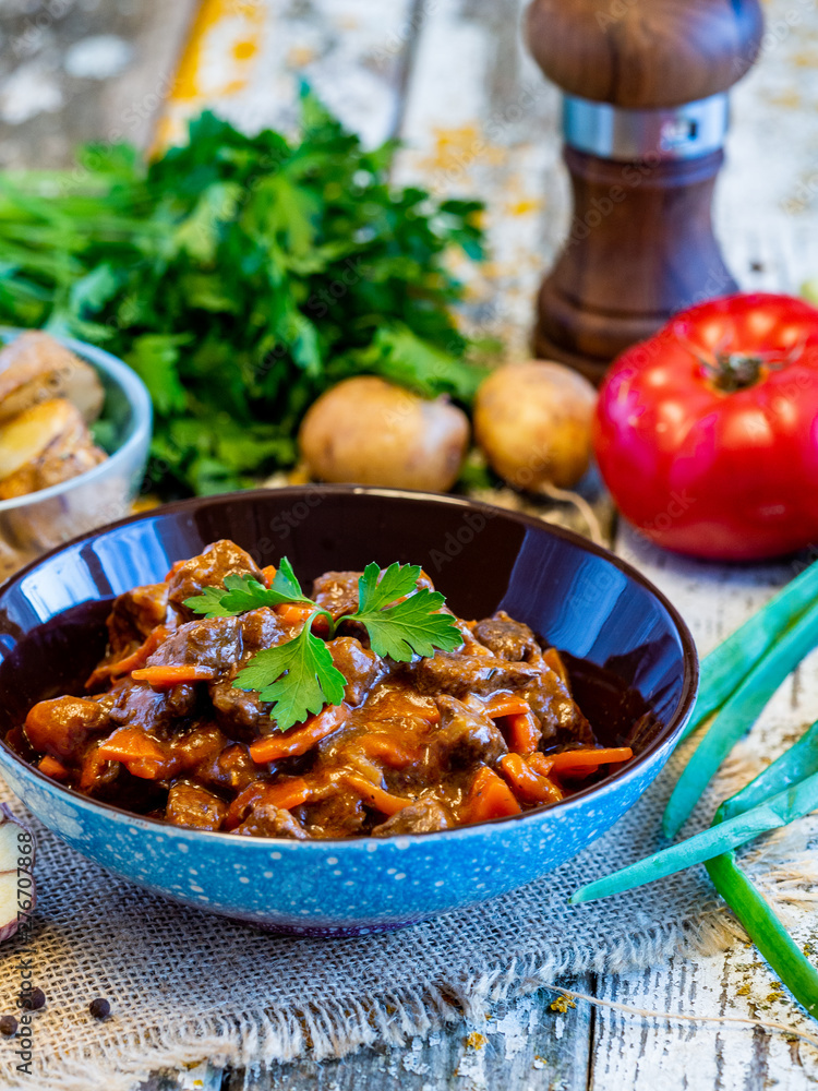 beef stew in wine sauce beef stew in wine sauce