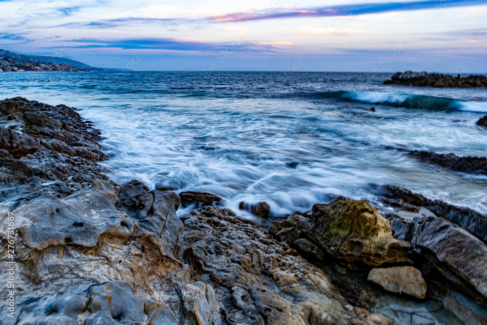 sea and rocks