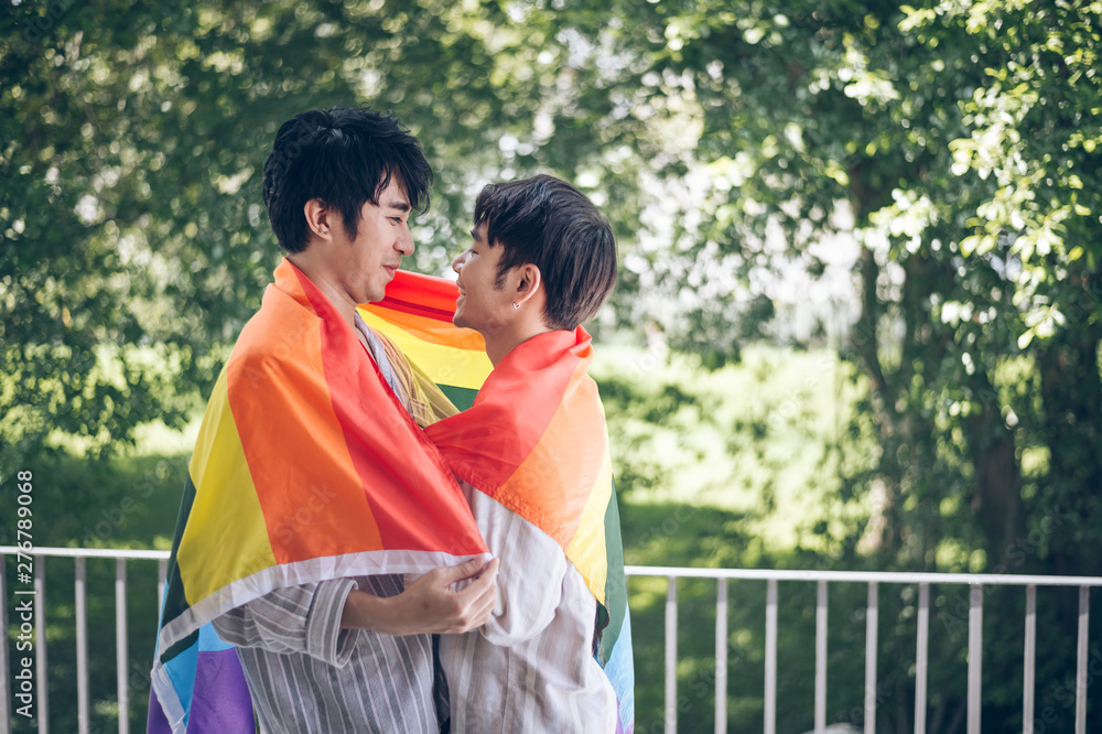 Homosexuality, gay men's doubles pair of masculine romance at home Homosexuality, gay men's doubles pair of masculine romance at home