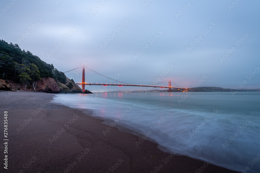Fototapeta premium Sunrise from Kirby Cove Beach