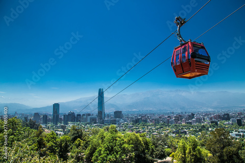 Obraz na płótnie Cable car in San Cristobal hill overlooking on Santiago, Chile.