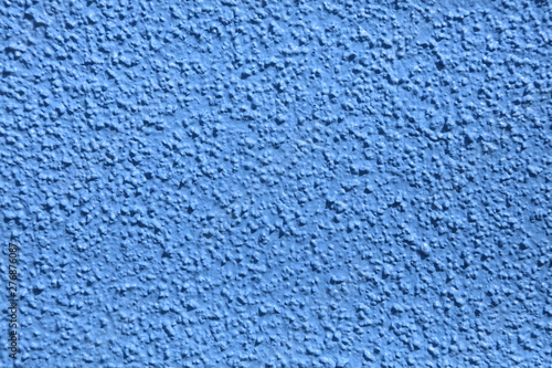 青い壁