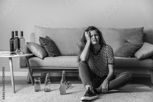Young woman with addiction ...