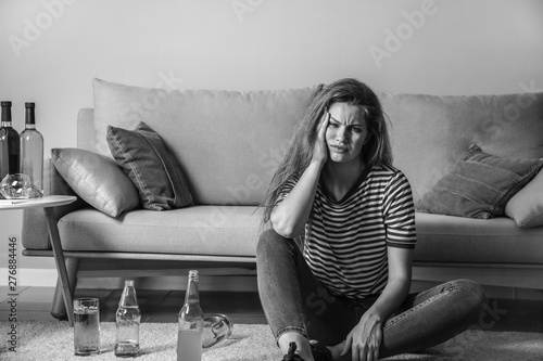 Young woman with addiction ...