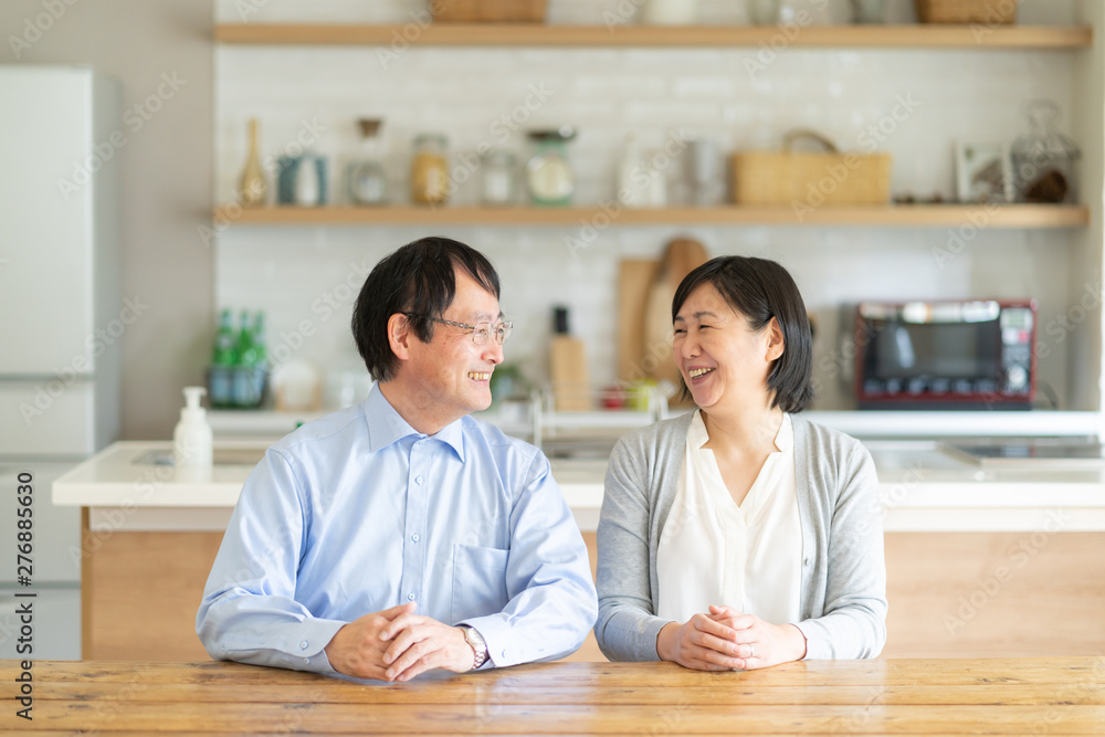 ミドルシニア　夫婦