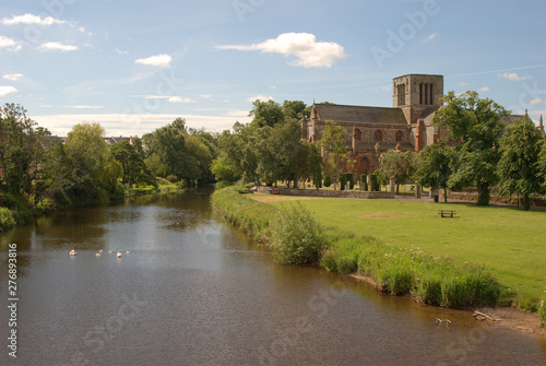 river Tyne and St. Marys church in Haddington