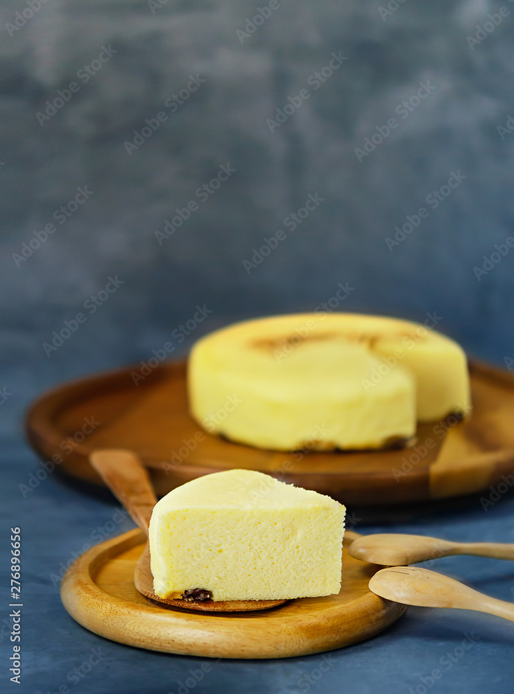 Fototapeta premium Tasty homemade cheesecake