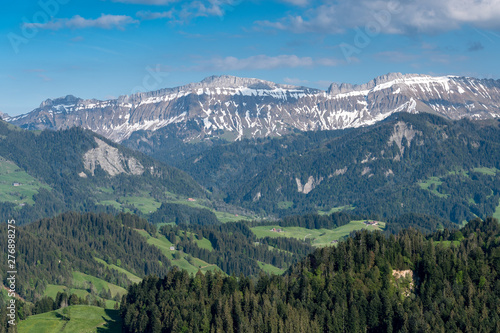 Schrattenfluh on a beautiful early summer day in Emmental © schame87