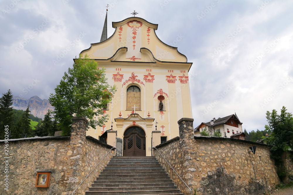 Church of San Giacomo and San Leonardo in Alta Badia - Dolomites