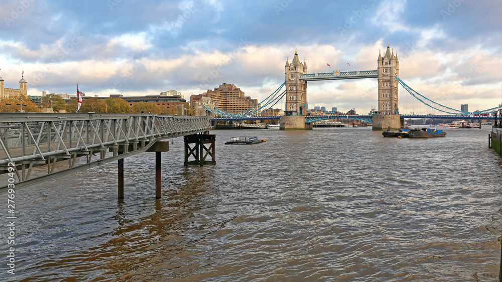 Fototapeta premium Tower Bridge Thames River