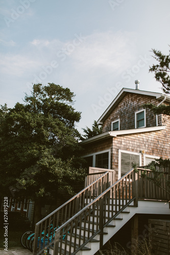 shingle style home new york