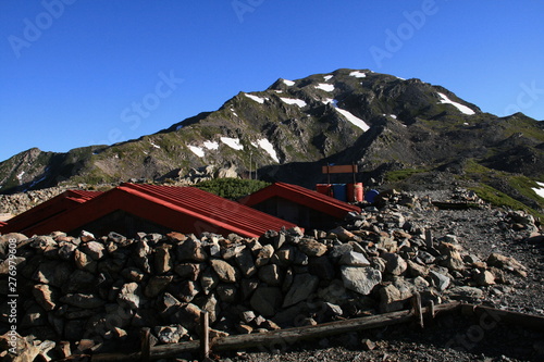 南アルプス 白峰三山テント縦走 濃鳥小屋と間ノ岳