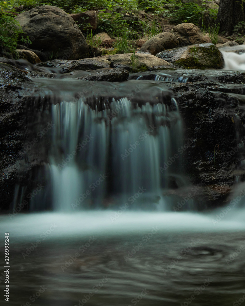 Obraz premium Waterfall in Forest
