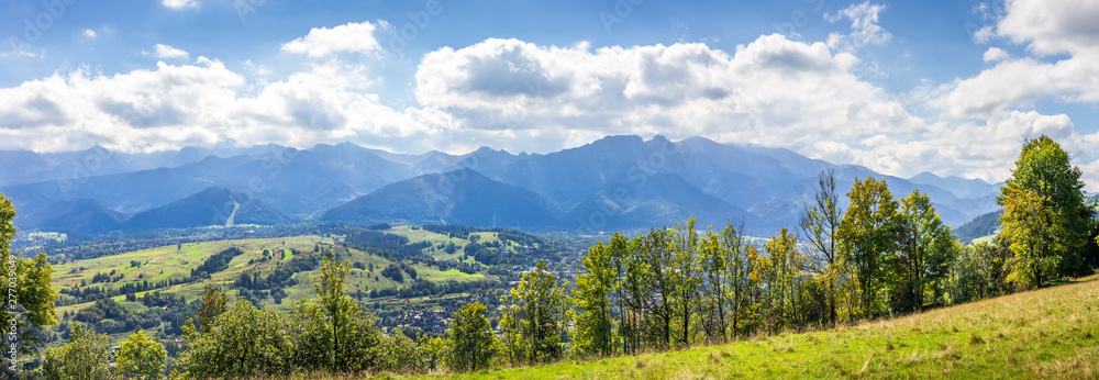 Obraz premium Tatry Mountains and Zakopane city surroundings