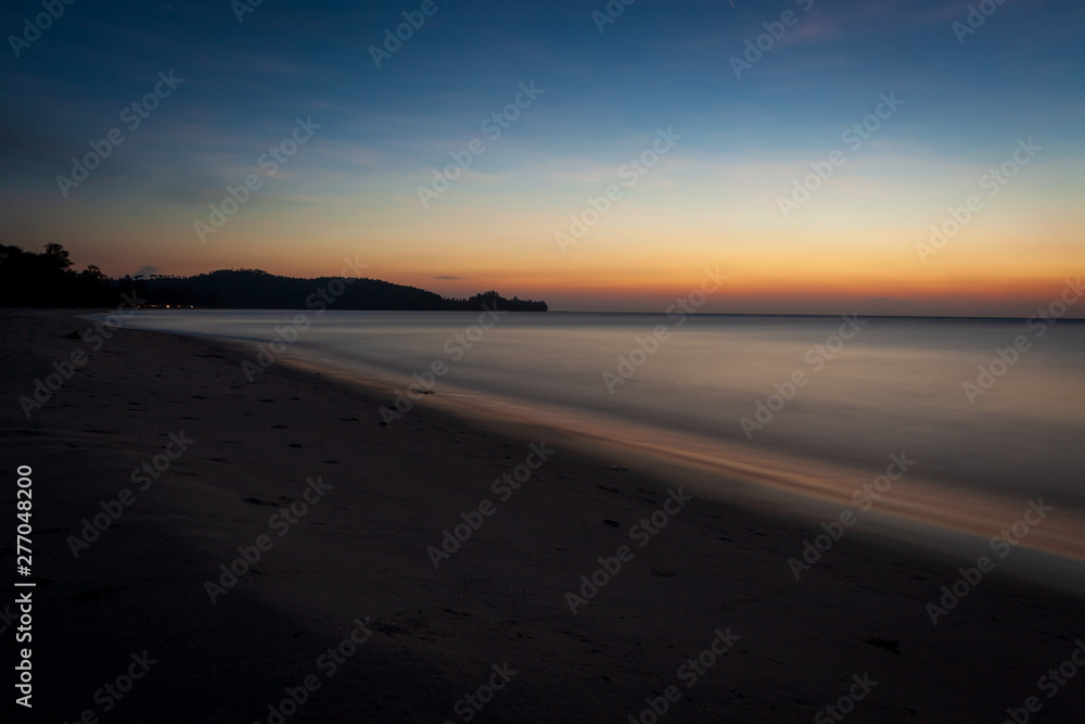 Minimalistic seascape at twilight