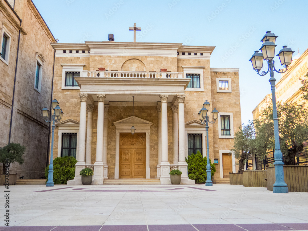 Fototapeta premium Saint George Maronite Greek Orthodox Cathedral in Beirut, Lebanon