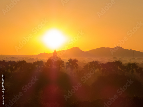 Magical sunrise over the temples in Bagan, Myanmar © Diego Fiore