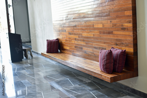 Canvas Print Cantilever Bench