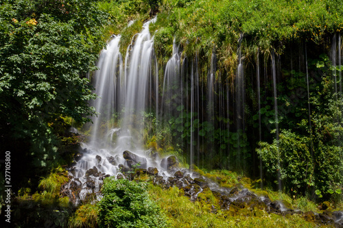 Mossbrae Falls © Jennifer Chen