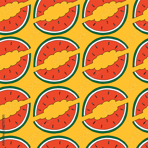 Hand draw seamless pattern of watermelon. Vector illustration.