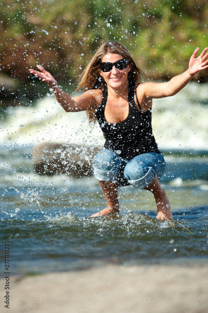 Fototapeta premium Beautiful girl outdoors