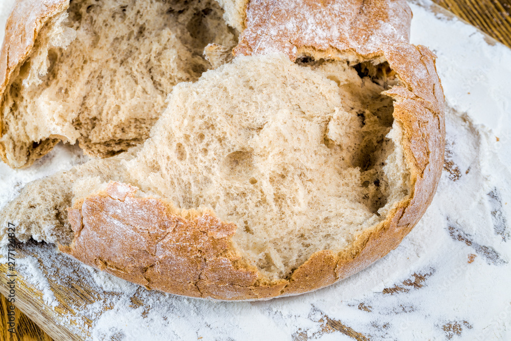 structure loaf of bread structure loaf of bread