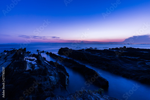 三浦半島の夕景・荒崎公園 © FOSSIL