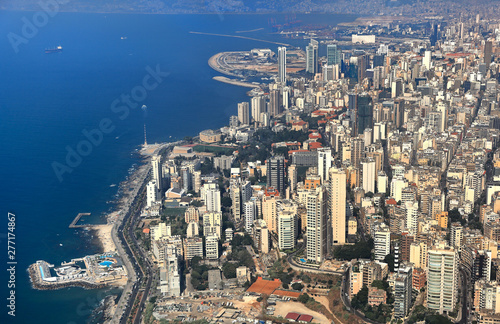 Tableau sur toile Beirut, Aerial View of the Lebanese Capital