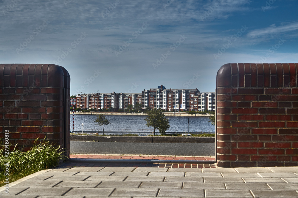 Fototapeta premium Blick zur Südstadt über den Bontekai