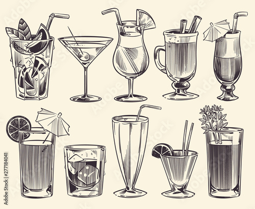 Hand drawn cocktails. Sketch cocktails and alcohol drinks, cold beverages different glasses. Restaurant alcoholic drinks vector set