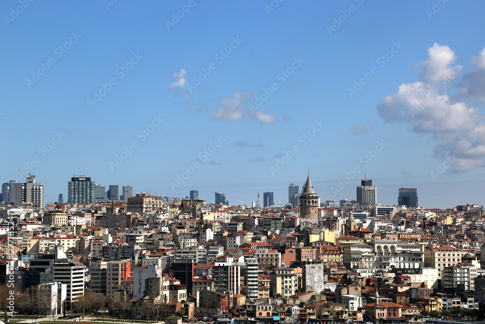Naklejka premium Istanbul, Turkey - 03.24.2009: View of the Galata Tower from the observation deck of the Suleymaniye Mosque.