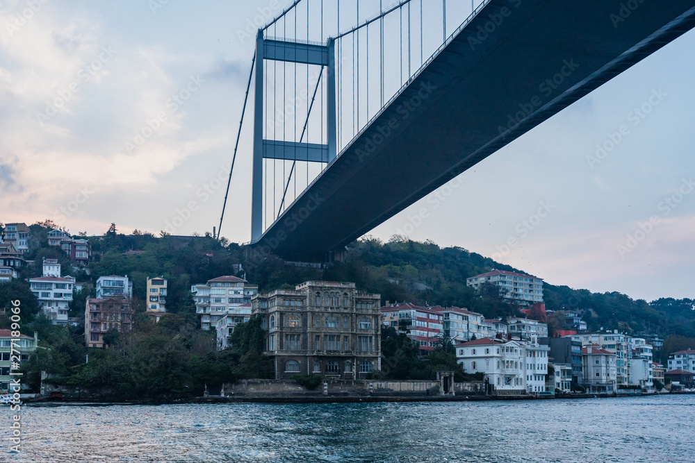 Naklejka premium Fatih Sultan Mehmet bridge (Second Bosphorus Bridge) and the Zeki Pasha Mansion, Istanbul, Turkey