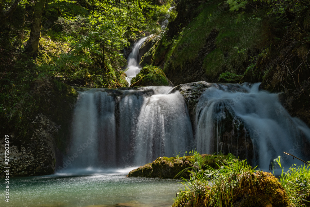 Fototapeta premium Aubach Wasserfall im Autal