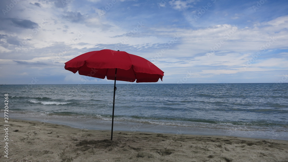 Beach mit Sonnenschirm