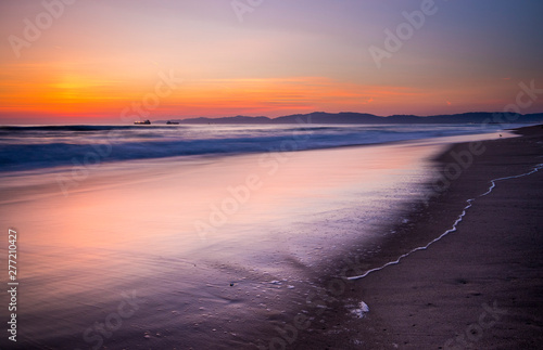 Manhattan Beach sunset in California © Will