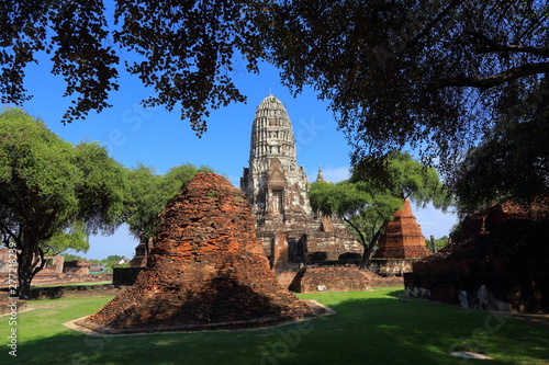 Wat Prha Mahathat Temple in Ayutthaya. photo