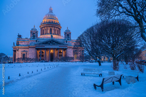 Saint-Petersburg. Russia. Isaakievsky cathedral in winter. Winter evening. St. Petersburg streets. Petersburg architecture. Museums monuments in Saint-Petersburg. Cities of Russia. Winter Petersburg.