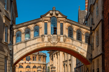Fototapete Seufzerbrücke Hertford Bridge Oxford klarer Himmel  © Karina Kowalska