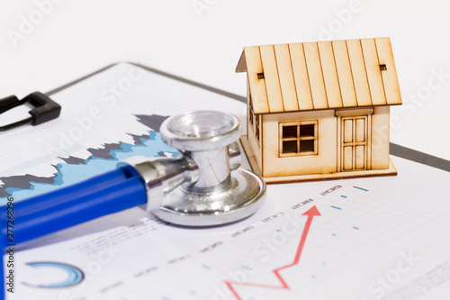 Real estate economy, diagnosis of problems, property appreciation