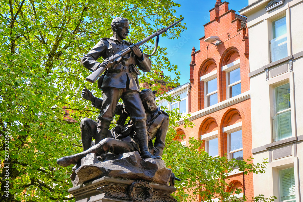 Obraz premium Regimental South African War Memorial in Manchester, UK