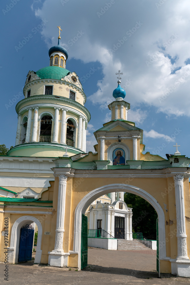 Fototapeta premium Церковь Николая Чудотворца в усадьбе Гребнево.