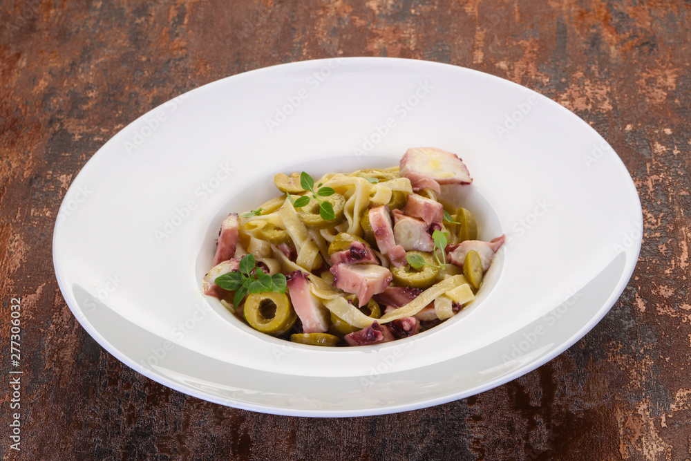 Pasta with octopus Pasta with octopus