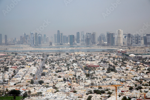 Anflug auf die Stadt Dubai, Vereinigten Arabischen Emiraten photo