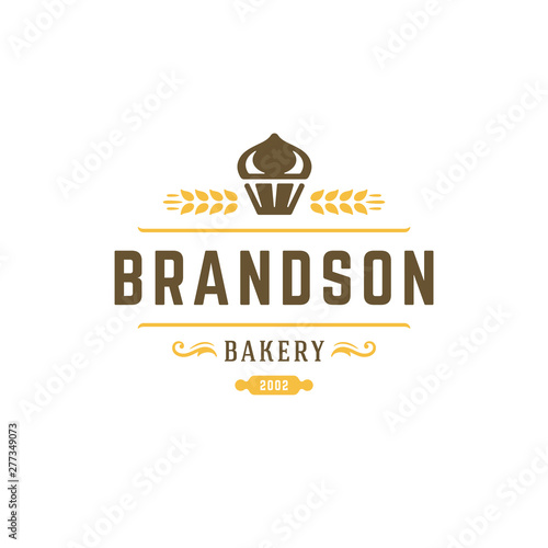 Bakery badge or label retro vector illustration.