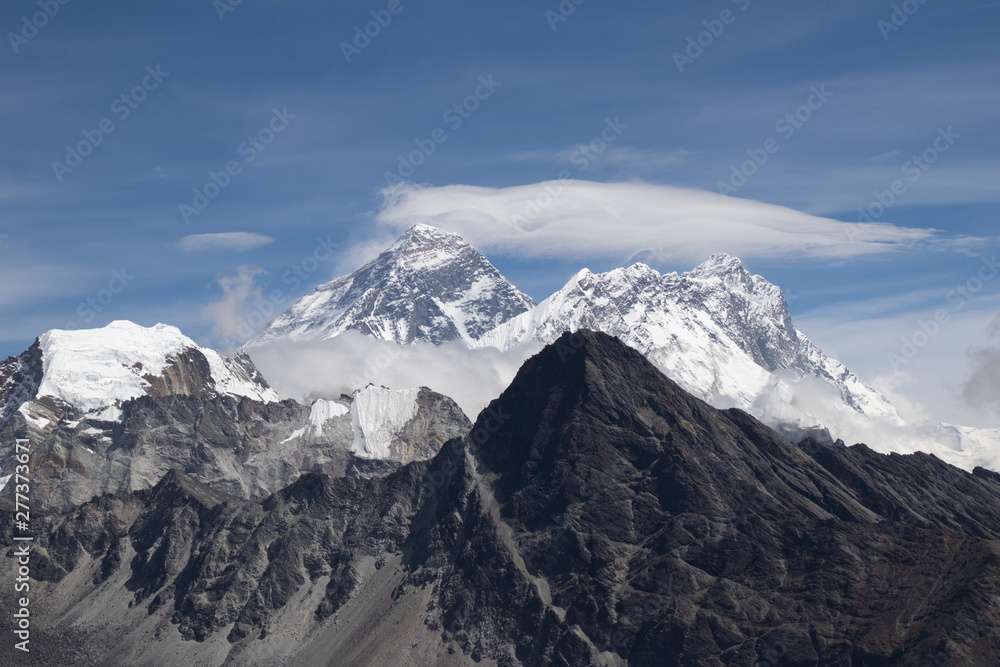 Scenic view of Mount Everest 8,848 m and Lhotse 8,516 m at gokyo ri mountain peak near gokyo lake during everest base camp trekking nepal