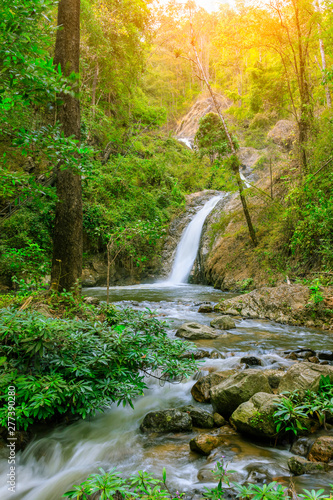 Fototapeta Naklejka Na Ścianę i Meble -  Waterfall in Chae Son National Park, Lampang, Thailand